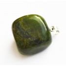 Jade riipus 26x16x15mm, 1 kpl