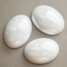 Porcelain cabochons 18x13mm oval white, 1 pcs